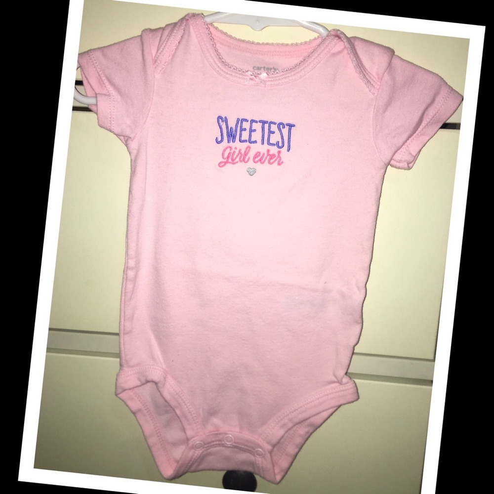 4/$10 Carters baby girl 6m onesie💖EUC💖